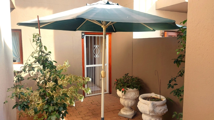 2 Bedroom Property for Sale in Melodie North West